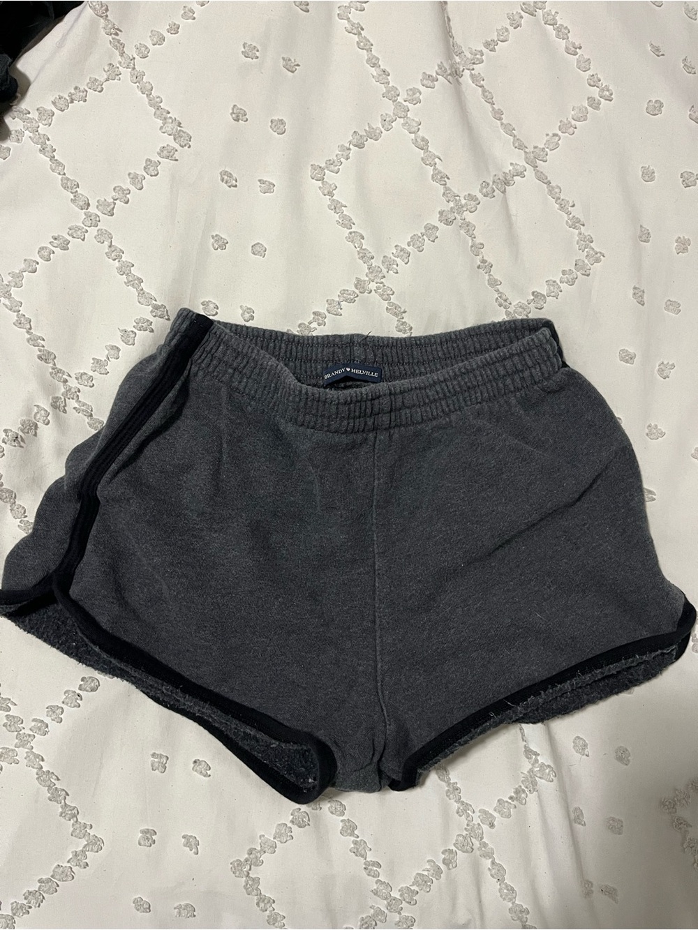 Brandy Melville bundle - Picture 5 of 9